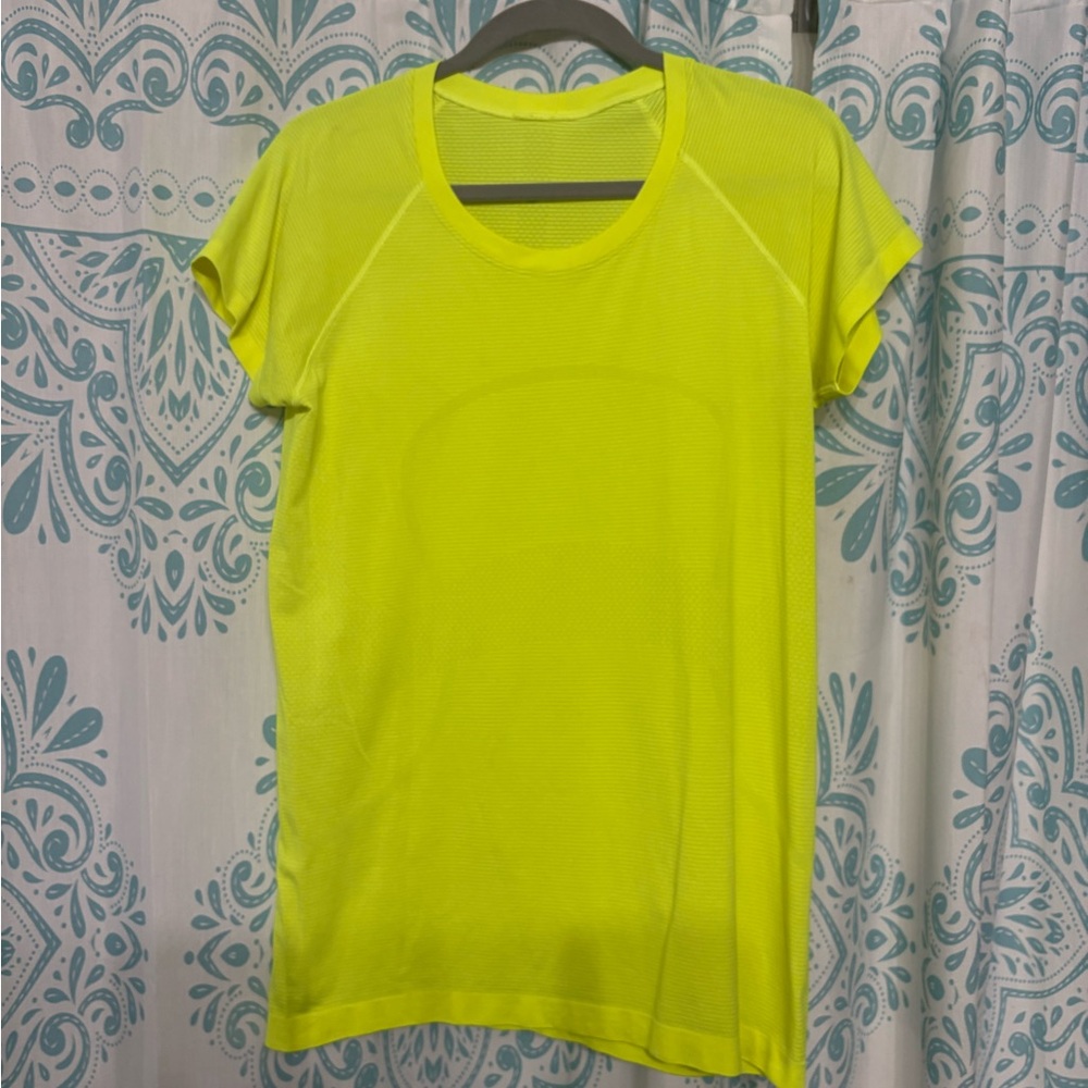Lululemon neon Swiftly Tech, Size 12, never worn!